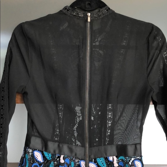 Dress - Picture 8 of 8